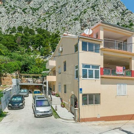 Apartment Ivanka Omiš Esterno foto